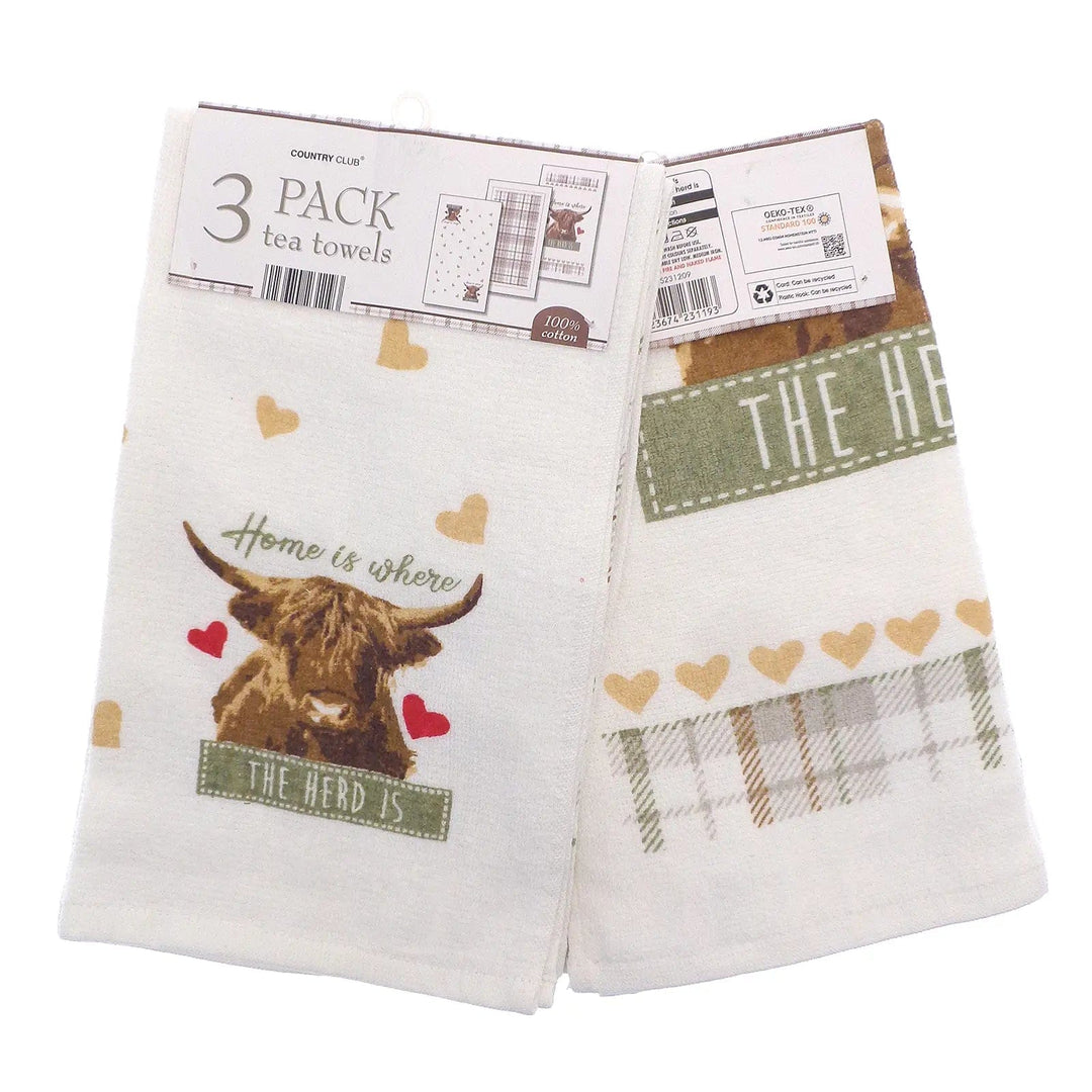 Pack of 3 tea towels with highland cow and hearts design